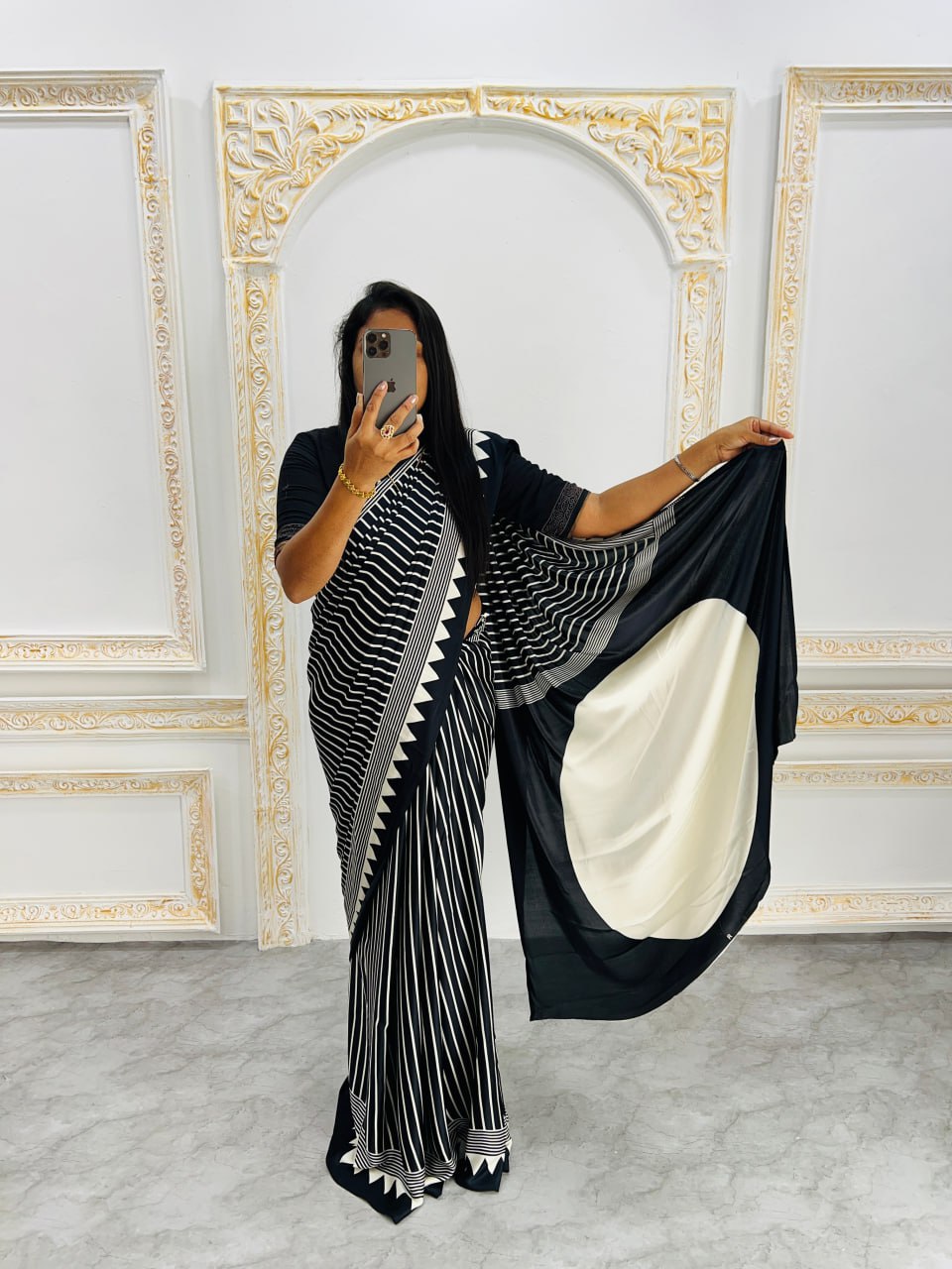Black & White Saree with Bold White Circle Pallu – Modern Designer Look