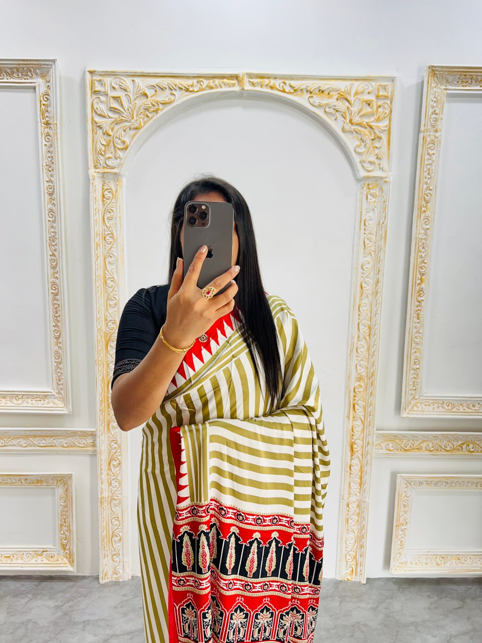 Stylish Ajrakh Design Saree with Striped Pallu – Trendy Look