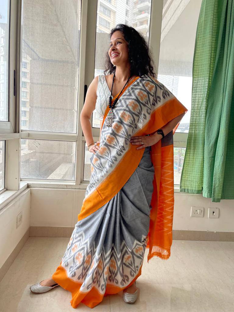 Soft Handloom Linen Cotton Ikat Saree