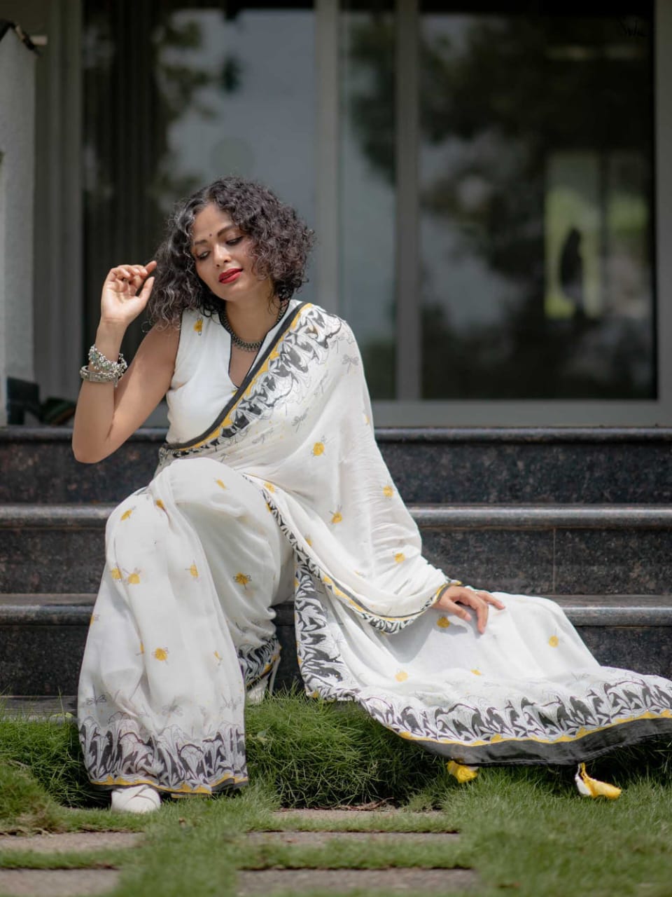 White Linen Digital Print Saree with Contrasting Border