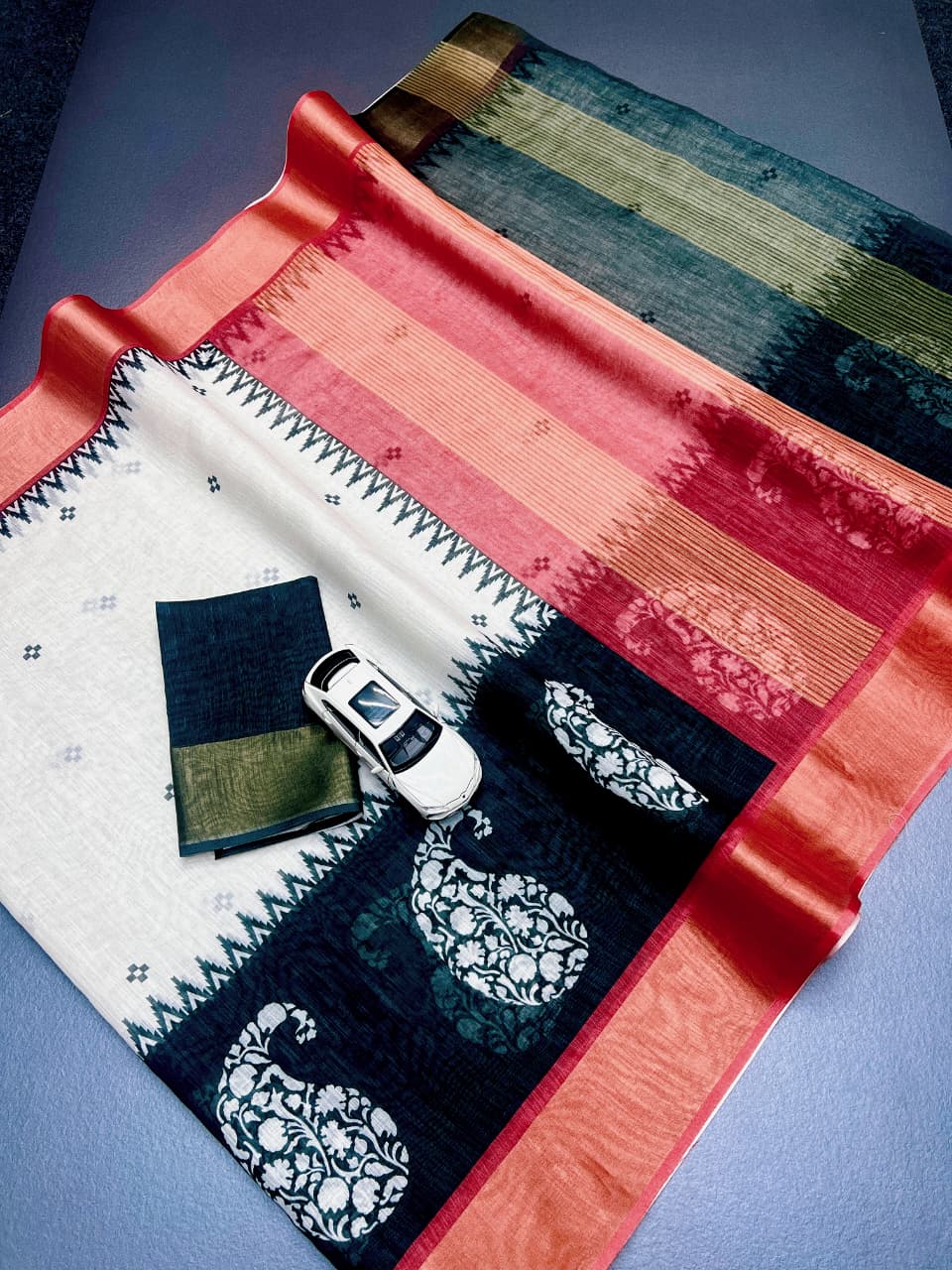 Beige Linen Saree with Contrasting Black & Brick-Red Border