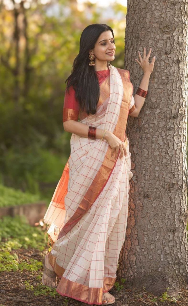 Classic Lightweight Linen Saree with Red Checked Pattern