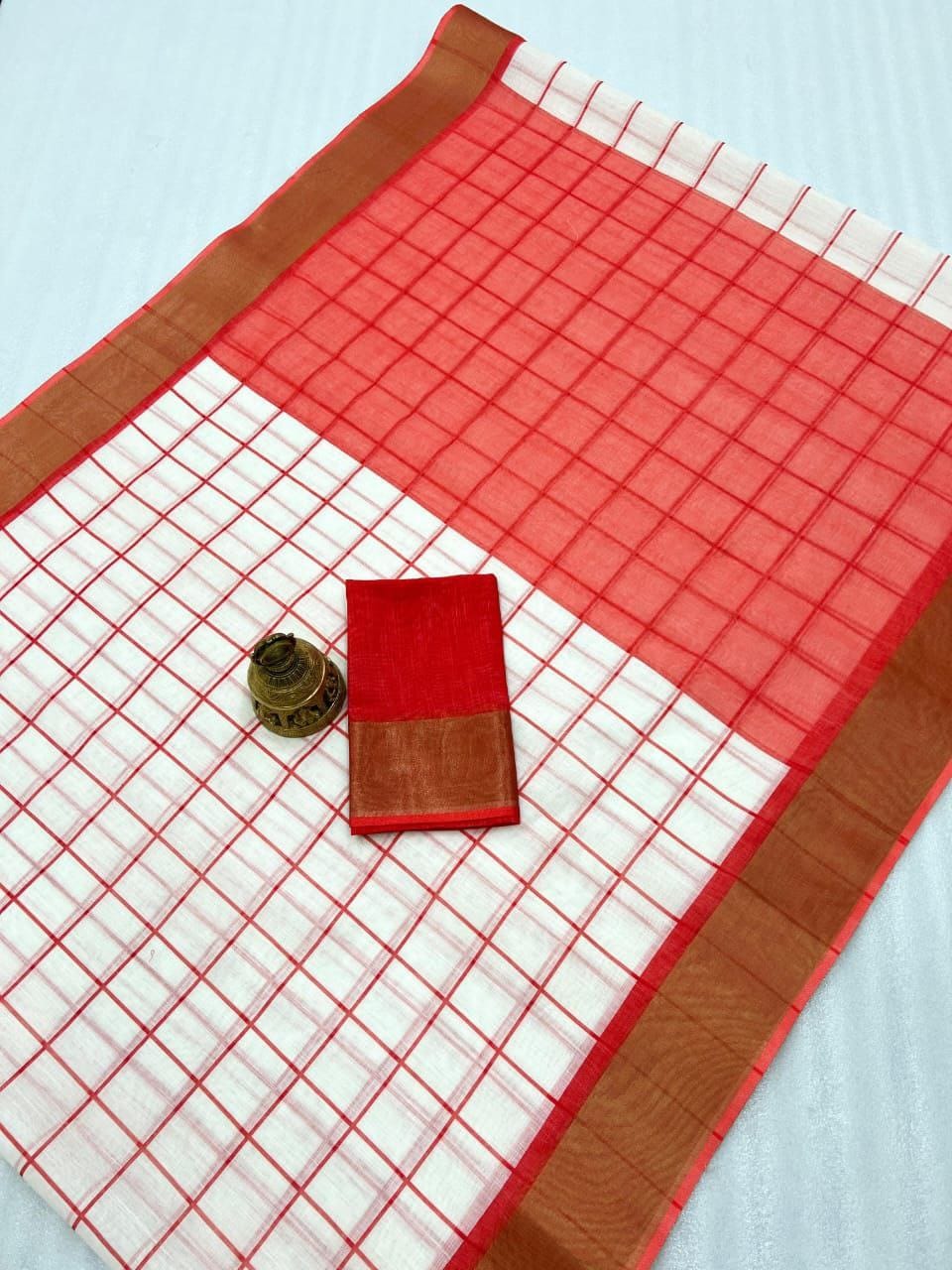 Classic Lightweight Linen Saree with Red Checked Pattern